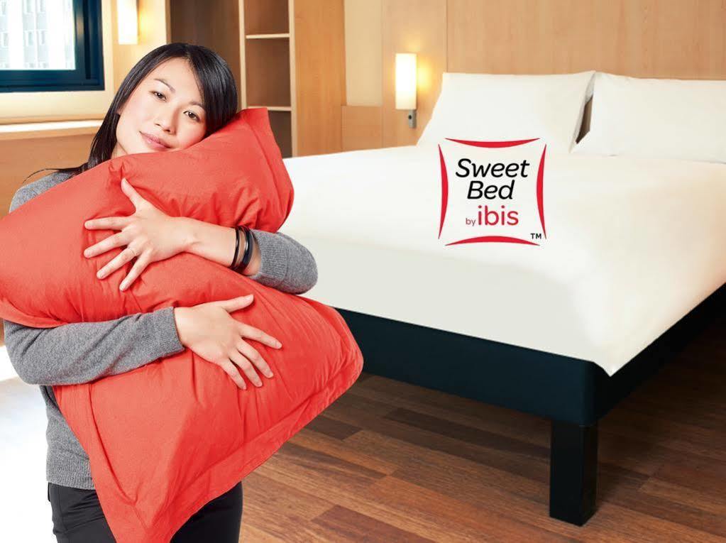 Ibis Ningbo Qianhu Plaza Hotel Экстерьер фото